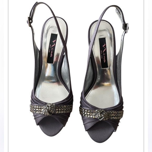 Nina Women's Gray Embellished Peep-Toe Heels Size 8 - Picture 1 of 8